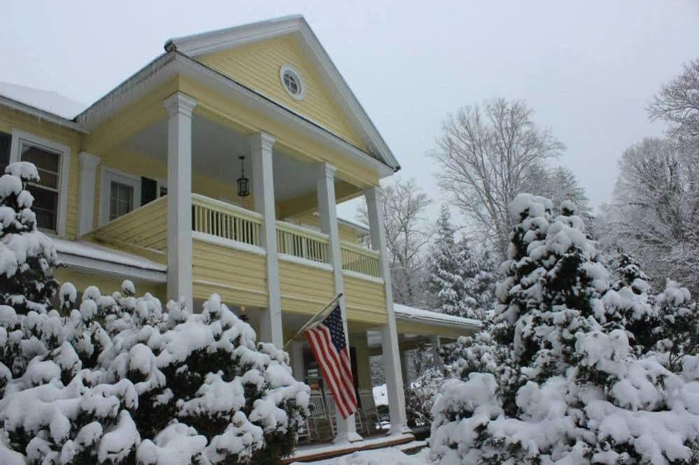 The Yellow House On Plott Creek Waynesville Ngoại thất bức ảnh